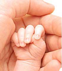 Mengapa penting untuk melembabkan kulit bayi?