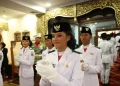 Profil Aliah Sakira: Putri Sulawesi Selatan Pembawa Baki Saat Upacara Bendera Istana Negara