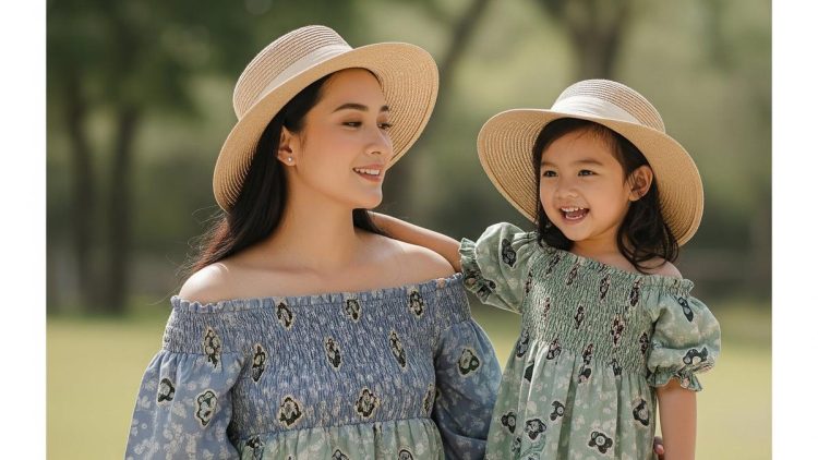10 Tunik Batik Couple Terbaru 2025 yang Stylish untuk Ibu dan Anak Tampil Kompak