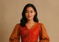 8 Model Dress Batik Kombinasi Brokat Lengan Balon untuk Hari Kemerdekaan 17 Agustus