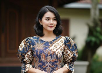 7 Desain Lengan Puff Batik Tulis Klasik yang Trendy dan Anggun untuk 2025