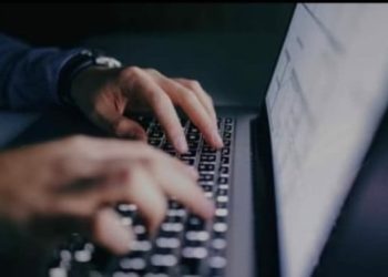 Memahami Peran Media dalam Ekonomi dan Politik Kekuasaan Menurut Mosco