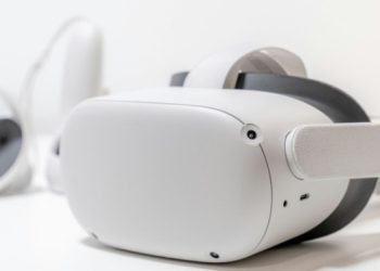 Manfaat Teknologi Virtual Reality untuk Terapi Fisik dan Mental