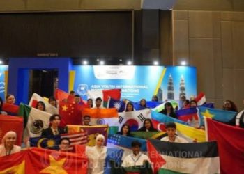 Ajang Debat sebagai Simbol Gengsi dan Tekanan Sosial