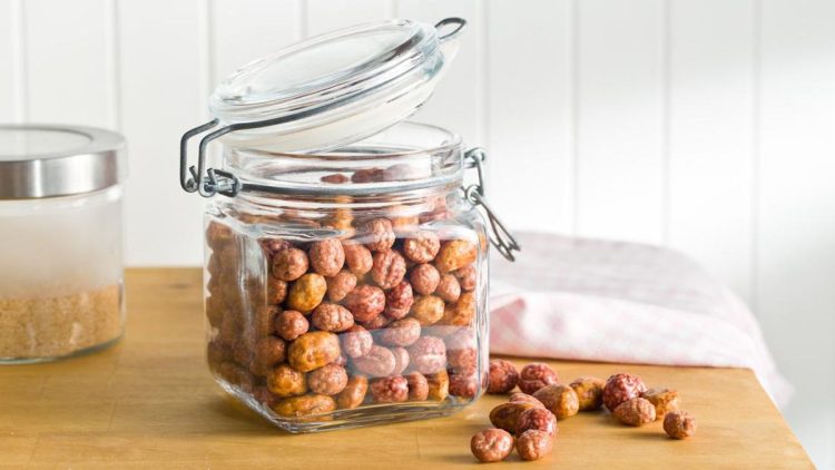 Enggak Bikin Gemuk, 6 Camilan Sehat yang Wajib Dibawa saat Bekerja