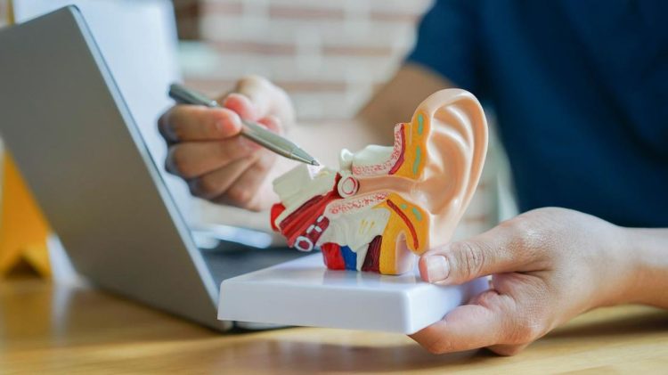 Waspadai Gendang Telinga Robek, Risiko Infeksi Menanti