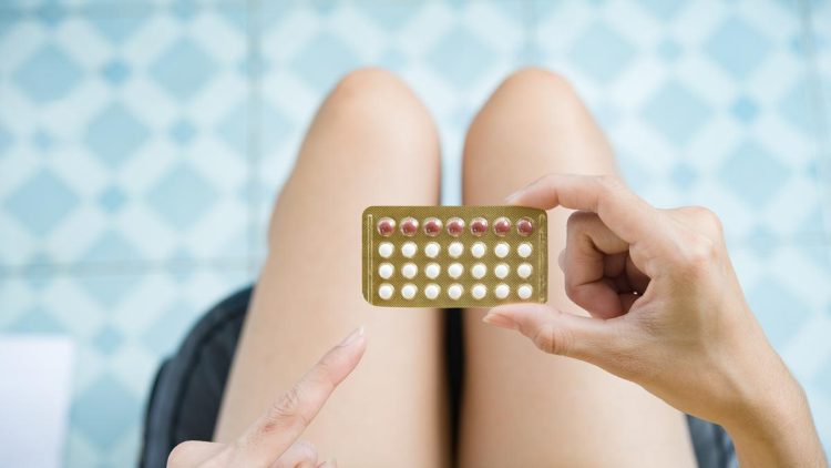 Sejarah Alat Kontrasepsi: Ramuan Tradisional, Kondom Hewan, dan Metode Medis Modern