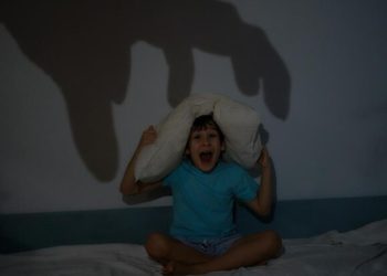 Dampak Menonton Film Horor pada Otak dan Tubuh Manusia