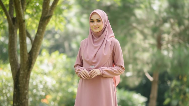 9 Model Gamis Syari Bahan Wolfis Adem dan Praktis untuk Muslimah di 2025