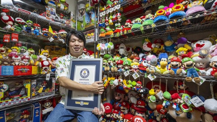Kolektor Memorabilia Super Mario Terbesar di Dunia