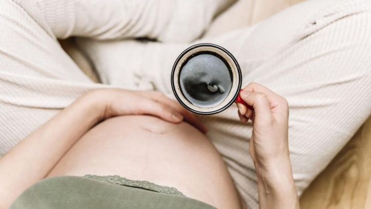 Ibu Hamil Konsumsi Kopi Bolehkan? Periksa Kandungan Kafeinnya Dulu
