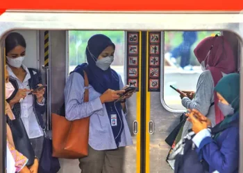 6 Cara Mengurangi Stres Saat Perjalanan ke Kantor agar Pagi Lebih Tenang dan Produktif