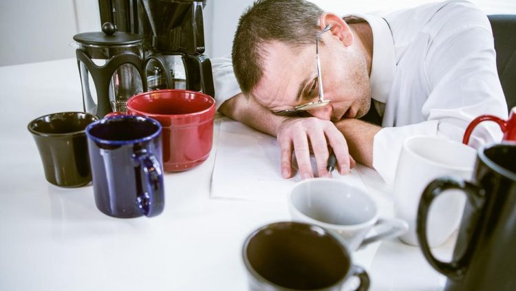 Penyebab Minum Kopi Justru Membuat Ngantuk