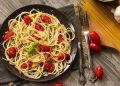 7 Makanan Penyebab Kerusakan Usus yang Sering Kamu Konsumsi