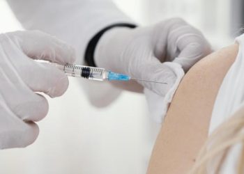 3 Jenis Vaksin untuk Ibu Hamil yang Melindungi Bayi