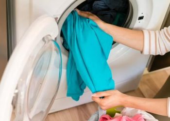 Bahaya Baju Baru yang Belum Dicuci untuk Kulit Jangan Langsung Dipakai