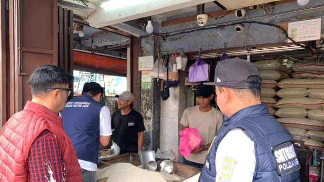 Polisi Gerebek 61 Pasar di Jakarta, Hanya 1 Pedagang Jual Beras di Atas HET