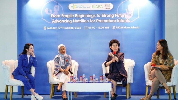 Edukasi dan Kolaborasi Tenaga Kesehatan untuk Hari Prematur Sedunia 2025