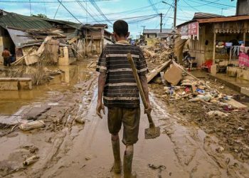 Gelombang Penyakit Mengancam Warga Terkena Banjir Bandang dan Tanah Longsor di Sumatera
