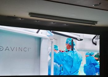 Operasi Bariatrik dengan Teknologi Bedah Robotik da Vinci Xi di RS EMC Alam Sutera, Lebih Presisi dan Cepat Pulih