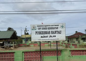 Pulihkan Layanan Kesehatan Masyarakat, Bersihkan Puskesmas Rantau di Aceh