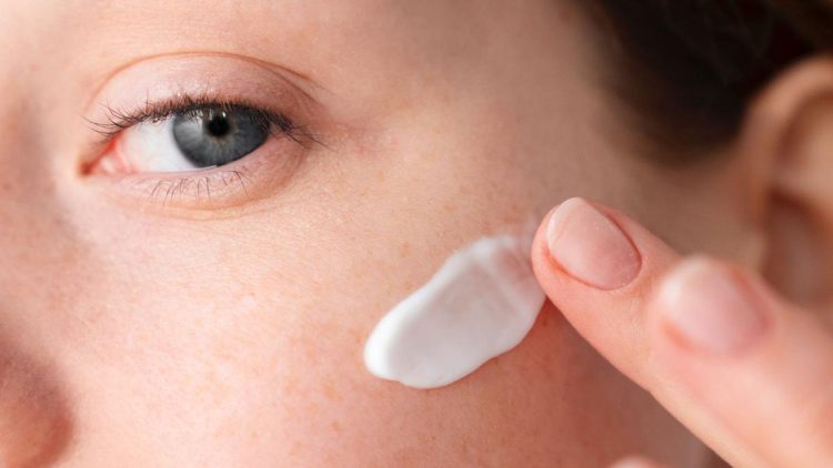 Urutan Dasar Skincare Pagi dan Malam untuk Kulit Sehat dan Terawat