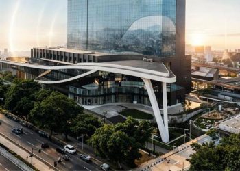 Arsitektur Modern dan Robot Bedah Canggih dalam Layanan Kesehatan MT Haryono Jakarta