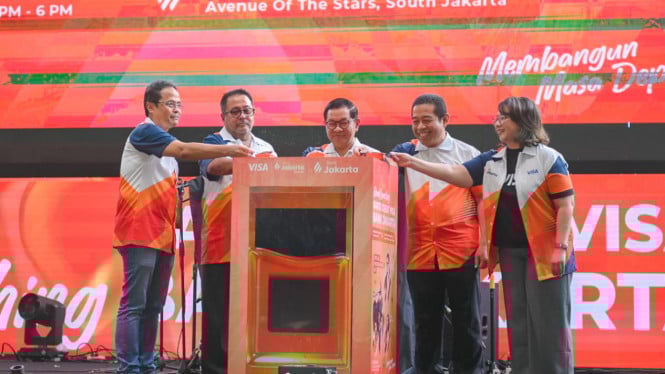 Kartu Debit Bank Jakarta Diterima di 200 Negara Mempermudah Transaksi Global Warga