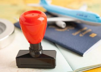 Mulai 2026, 32 Negara Ini Hentikan Stempel Paspor untuk Wisatawan