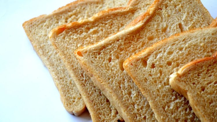 Makan Roti Putih Setiap Hari Waspadai 7 Risiko Kesehatan Ini