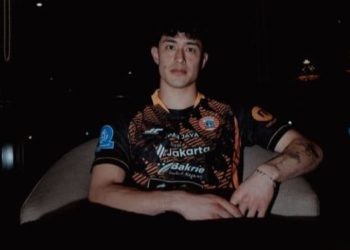 Kiper New York Cyrus Margono Bergabung Resmi dengan Persija Jakarta